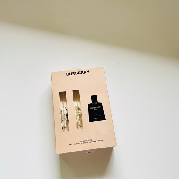 NEW MENS BURBERRY Hero Scent Spray Cedarwood Pine Woodsy Gift Box Travel Set - Picture 5 of 8